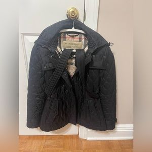 Burberry Finsbridge Quilted Coat - Short